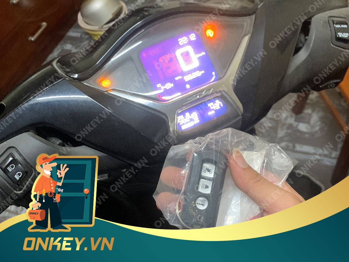 Làm chìa khoá smartkey Honda SH