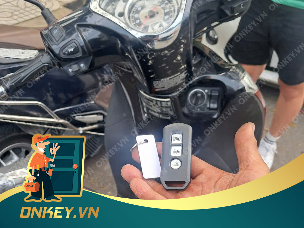 Làm chìa khoá smartkey dự phòng
