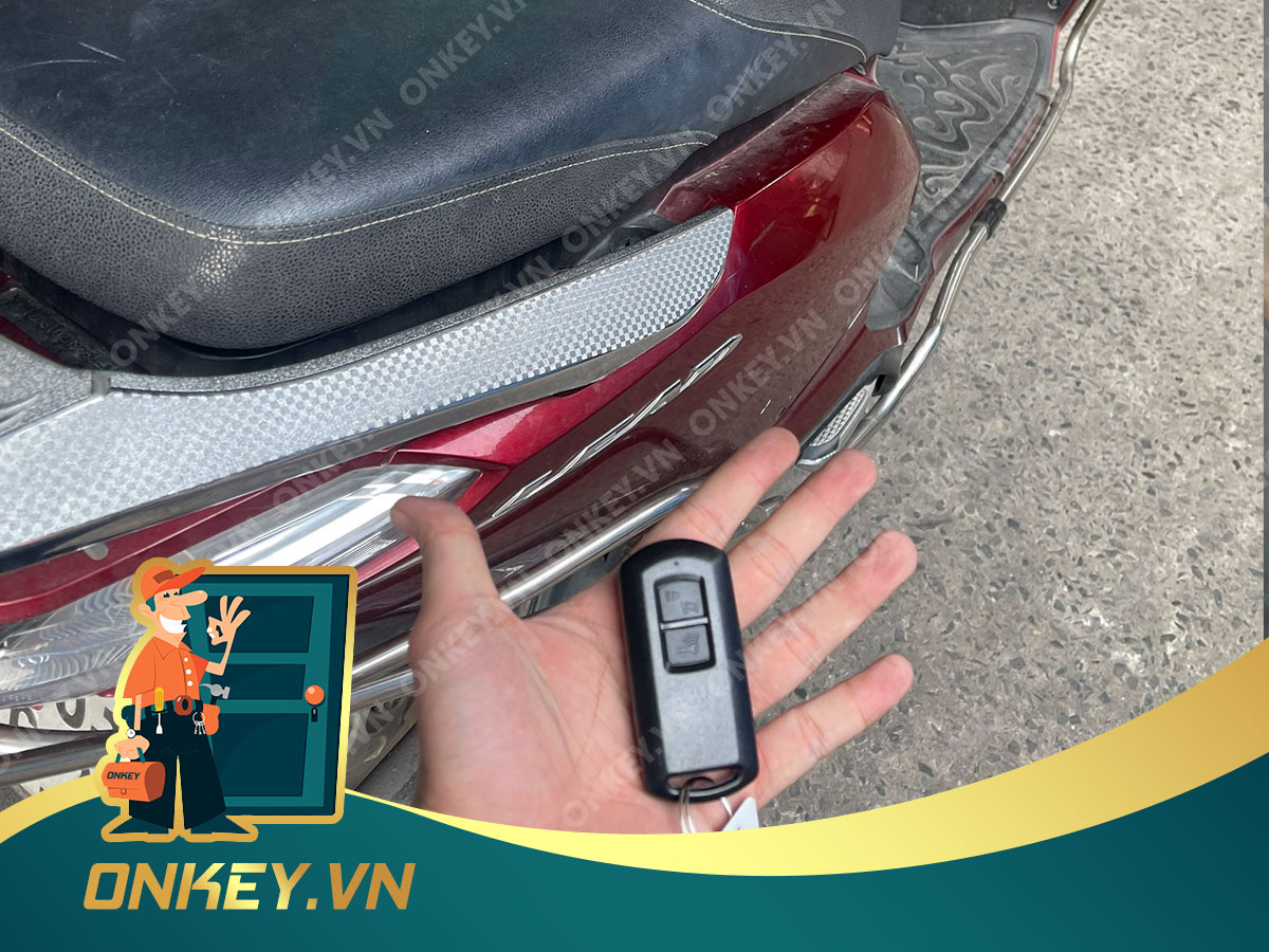Mở chìa khóa xe Vision liên hệ 0933.898.890