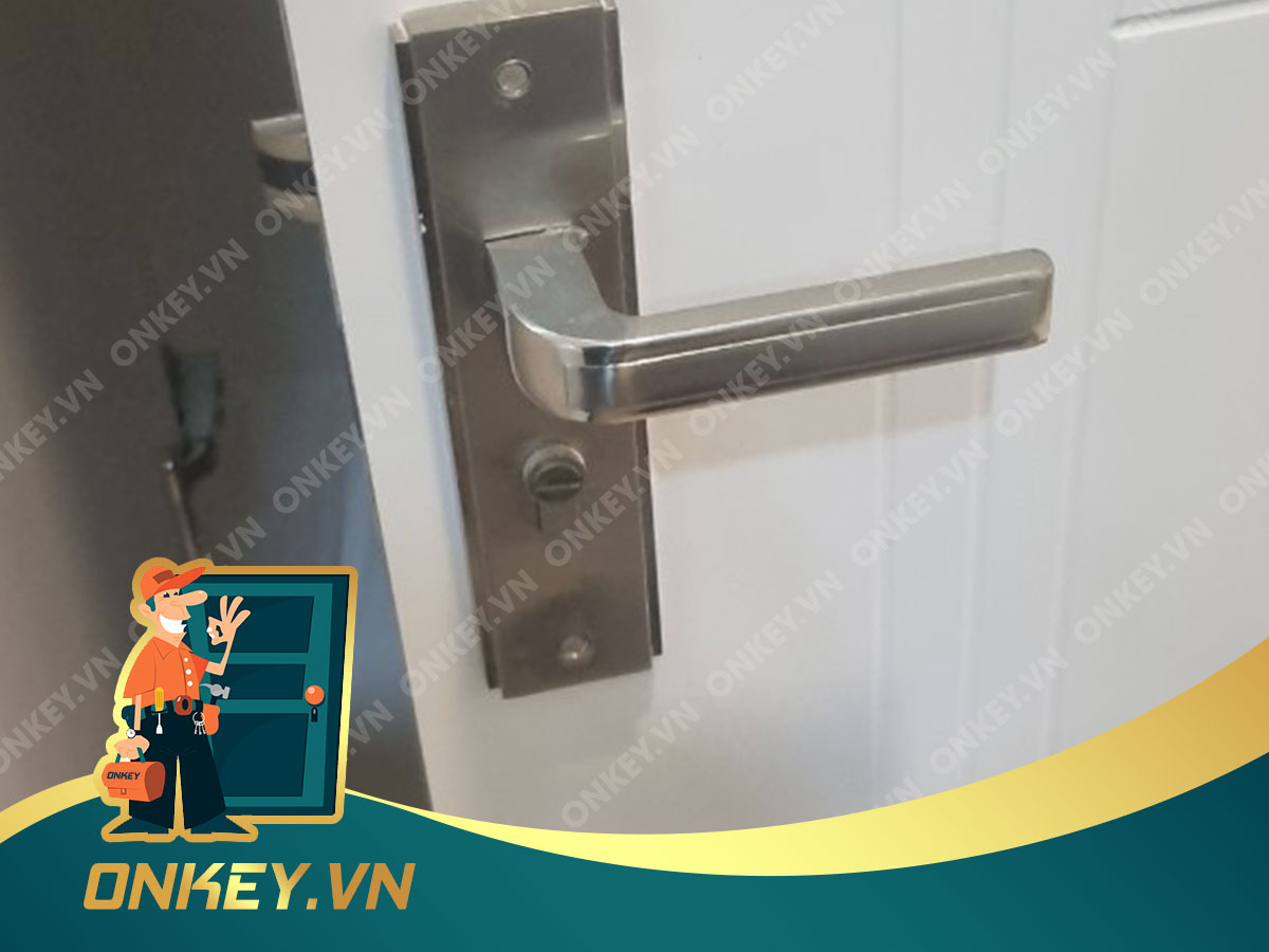 Sửa khoá cửa phòng liên hệ 0933.898.890