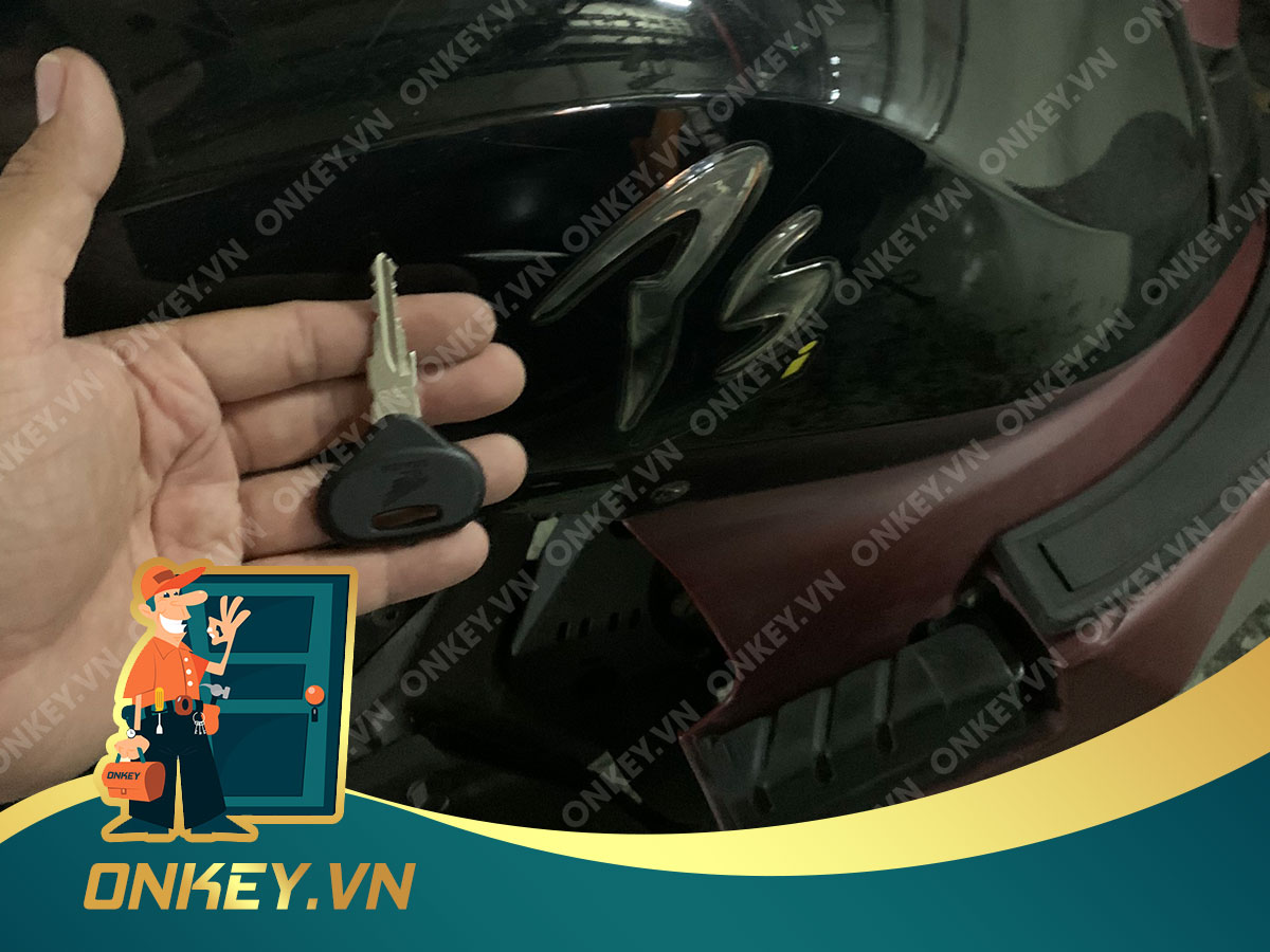 Thợ đánh khoá xe máy liên hệ 0933.898.890